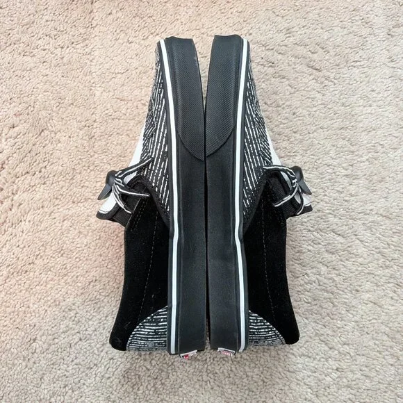 Vans x Disney Nightmare Before Christmas Jack Skellington Shoes - Picture 8 of 13